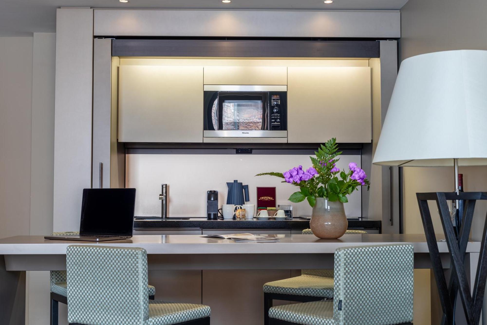 Nj Hotels & Apartments San Pietro All'Orto 6 밀라노 외부 사진