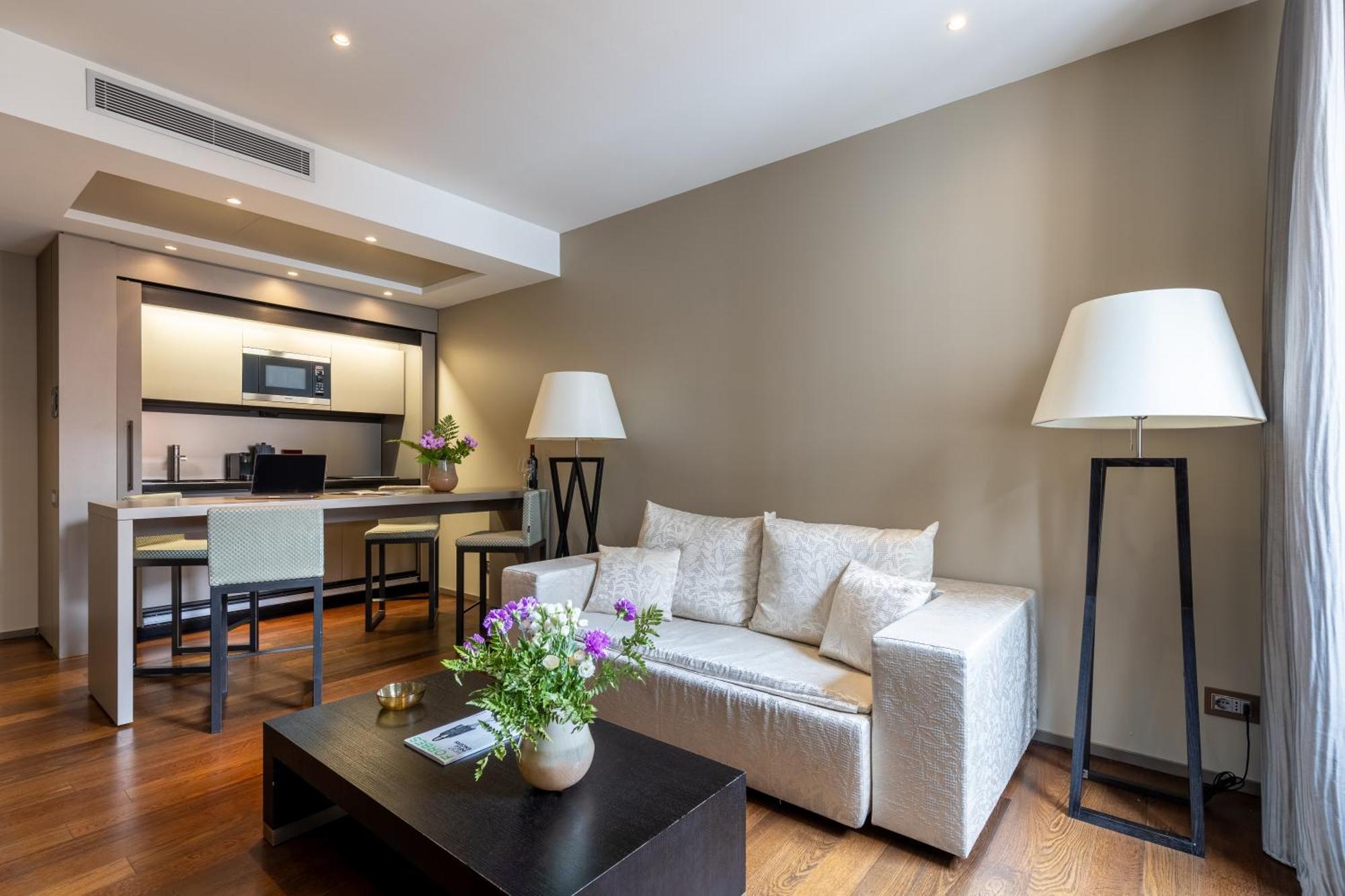 Nj Hotels & Apartments San Pietro All'Orto 6 밀라노 외부 사진
