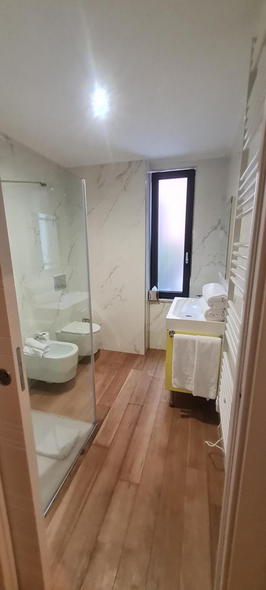 Nj Hotels & Apartments San Pietro All'Orto 6 밀라노 외부 사진