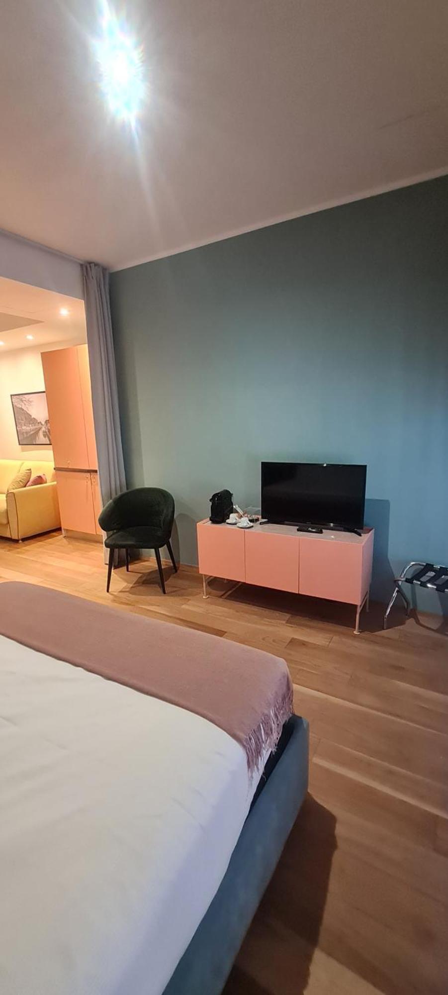 Nj Hotels & Apartments San Pietro All'Orto 6 밀라노 외부 사진